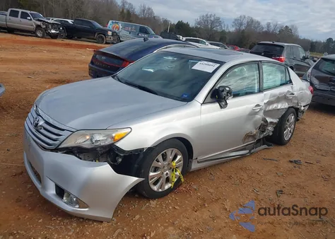 2011 Toyota Avalon z USA, uszkodzony, nr VIN 4T1BK3DB1BU382093